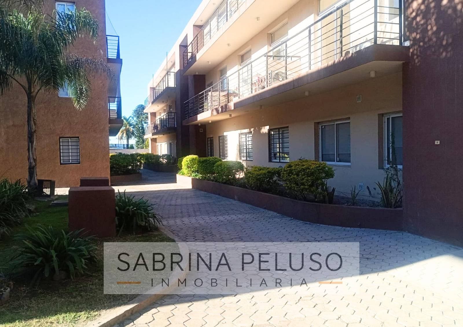 2-Bedroom Apartment for Rent with Parking Space - La Palmera Complex - Moreno