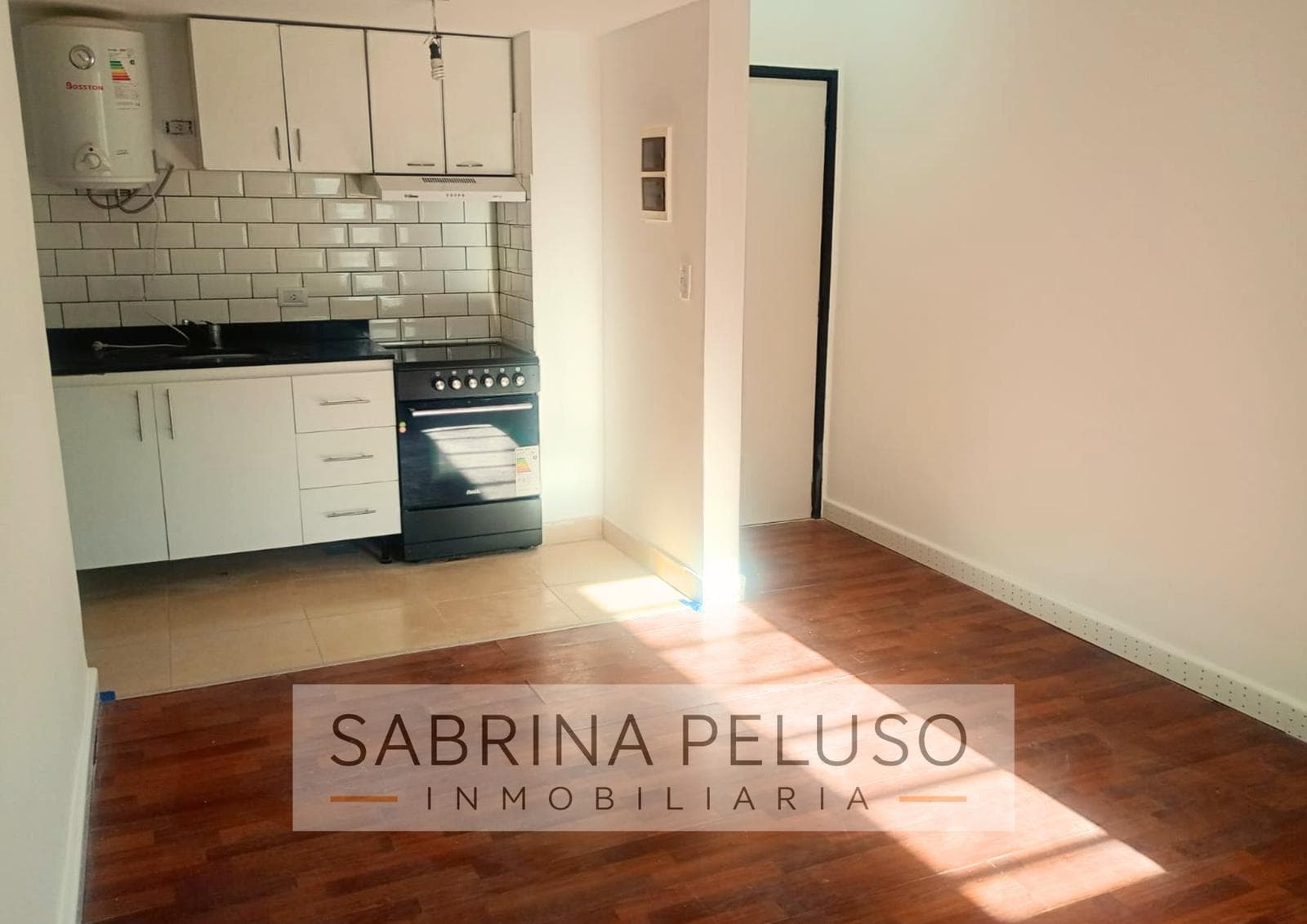 2-Bedroom Apartment for Rent with Parking Space - La Palmera Complex - Moreno