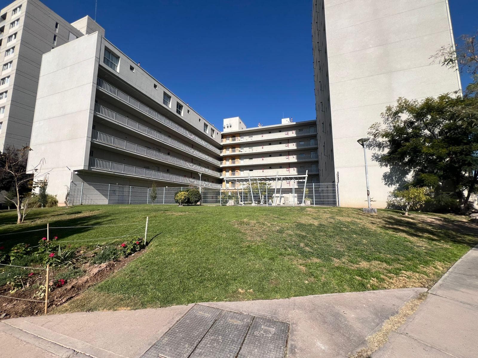 BEAUTIFUL APARTMENT FOR SALE