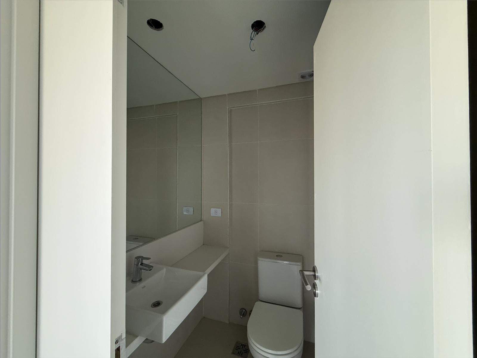 Brand-New 2-Room Apartment for Sale in Barracas