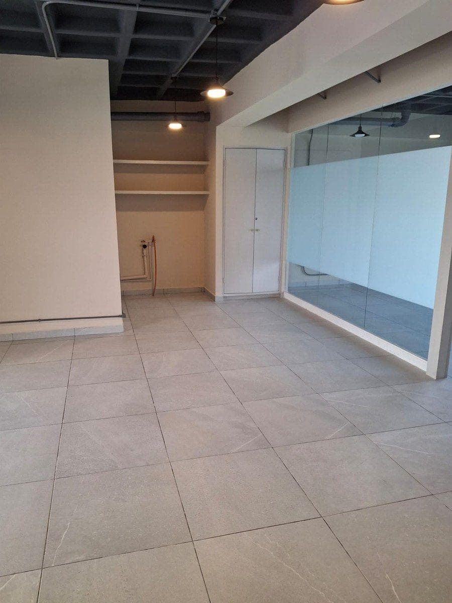 Office for Rent in South Roma on Insurgentes Sur, Mexico City