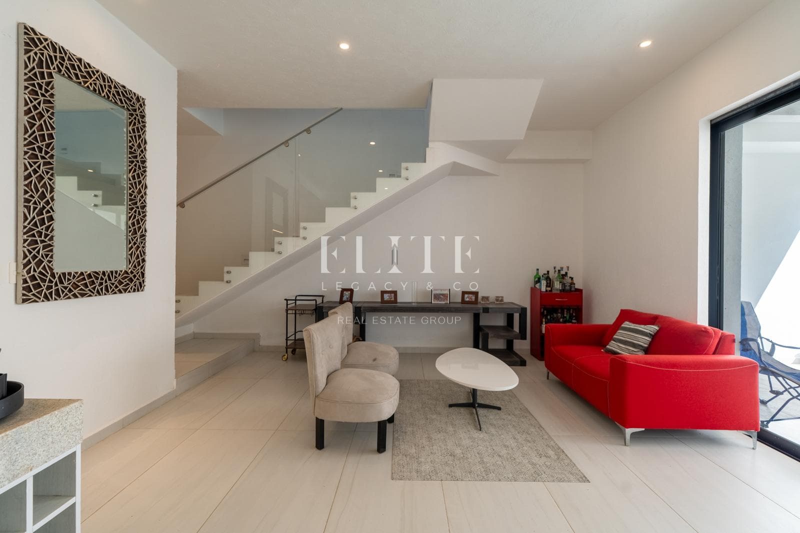 4-Bedroom House for Sale in Residencial Río