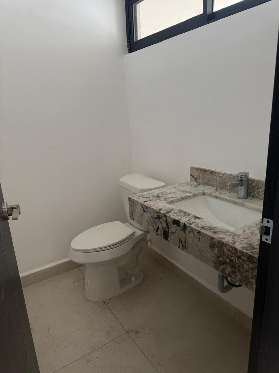 CASA EN VENTA CUMBRES ELITE PREMIER