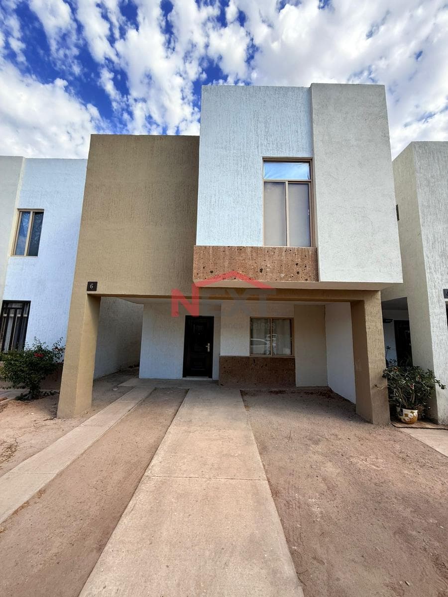HOUSE FOR SALE IN THE SAN FRANCISCO RESIDENCIAL SUBDIVISION