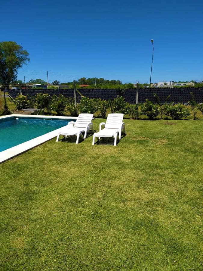 4-Bedroom House for Sale with Pool in San Eduardo - Pilar