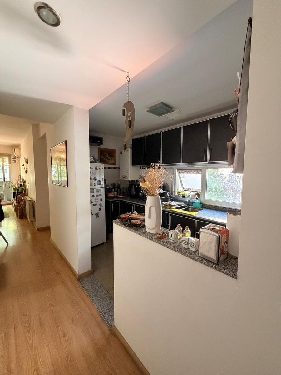 2-Bedroom Apartment for Sale with a Long Balcony and Garage in Lourdes, Rosario | Martín Rodríguez 1254