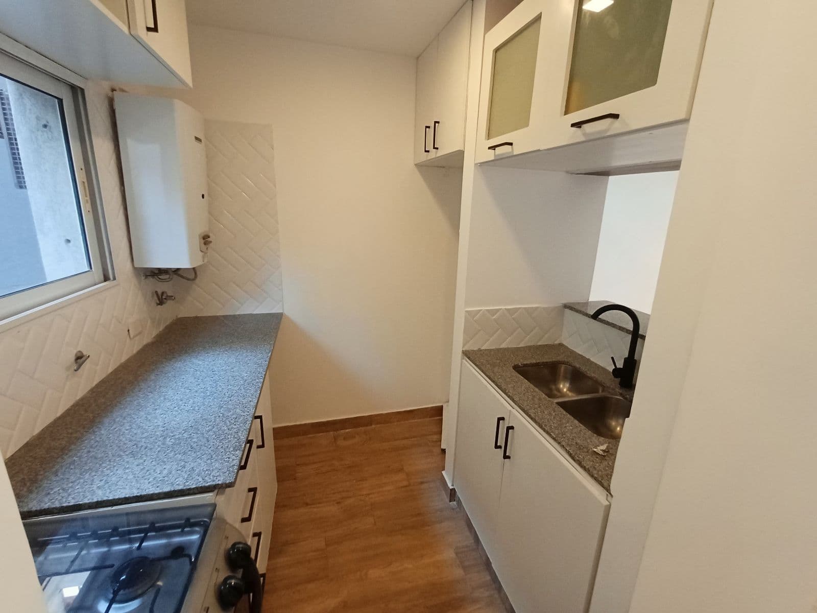 3-room duplex apartment for sale—bright and in an excellent location