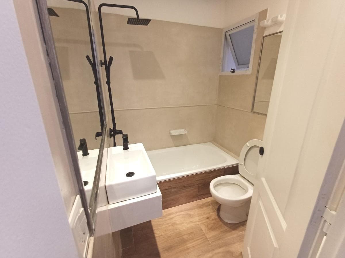 3-room duplex apartment for sale—bright and in an excellent location
