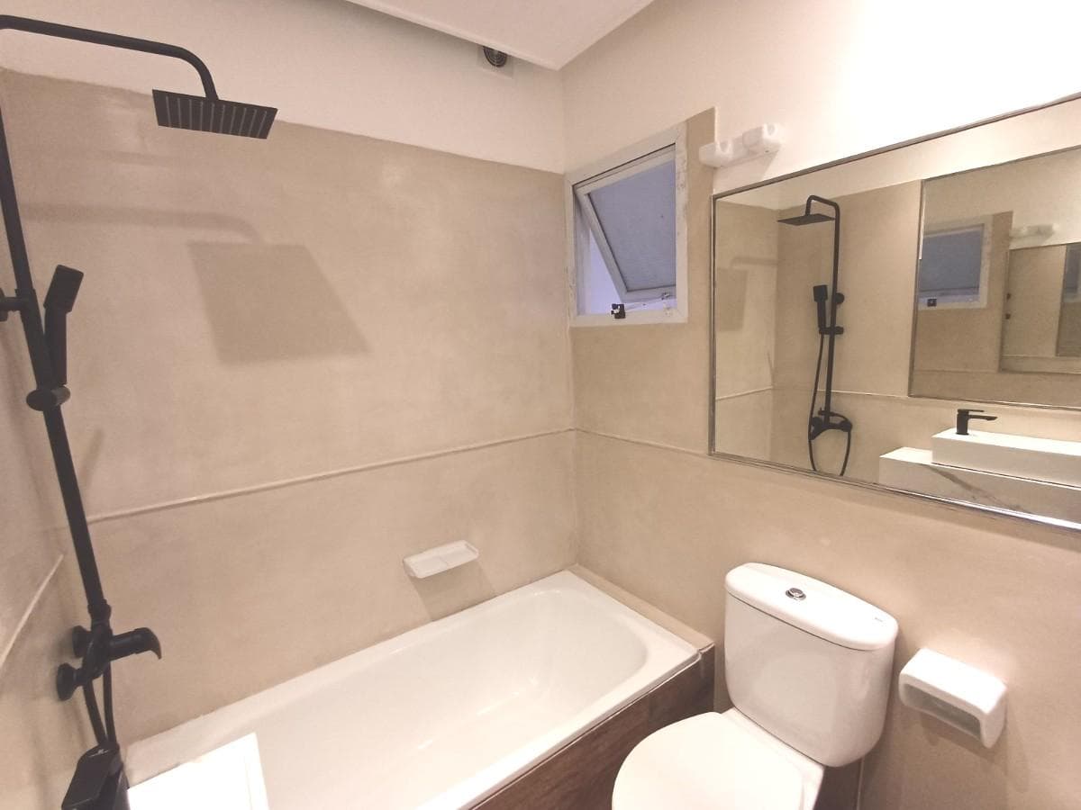 3-room duplex apartment for sale—bright and in an excellent location