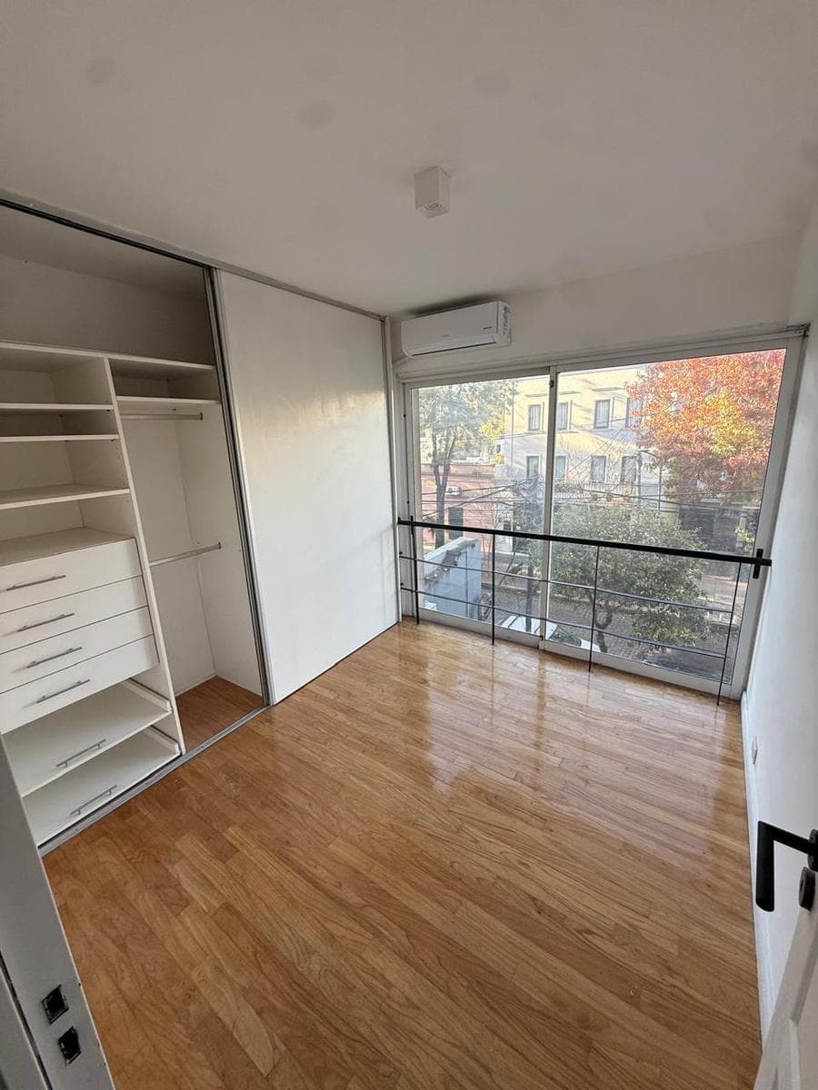 3-room duplex apartment for sale—bright and in an excellent location