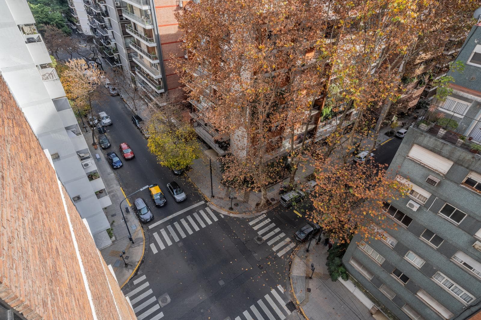 Venta Departamento Barrancas de Belgrano piso alto torre 5 ambientes cochera baulera