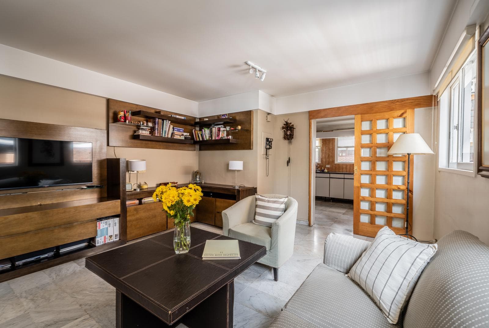 Venta Departamento Barrancas de Belgrano piso alto torre 5 ambientes cochera baulera
