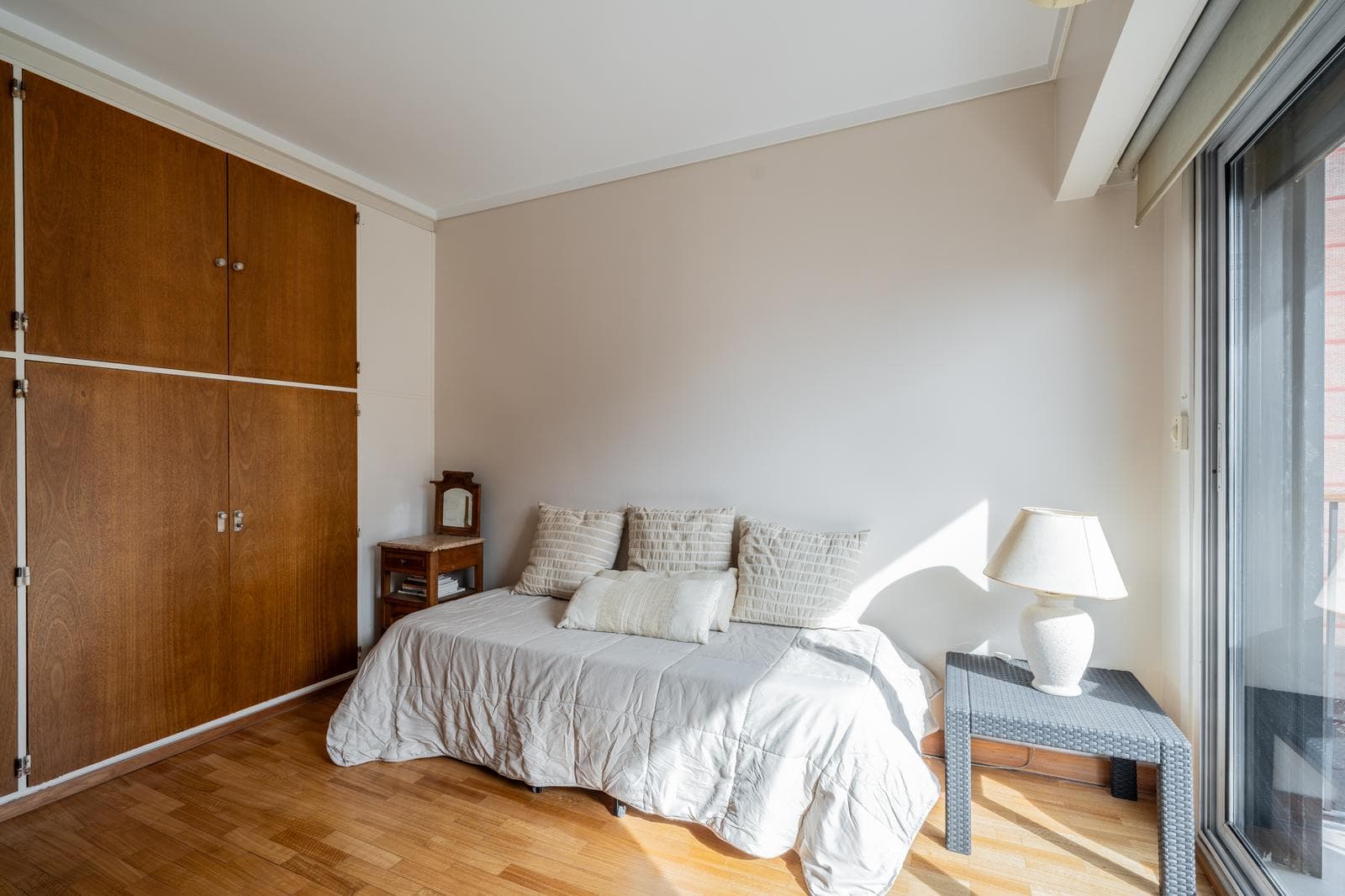 Venta Departamento Barrancas de Belgrano piso alto torre 5 ambientes cochera baulera