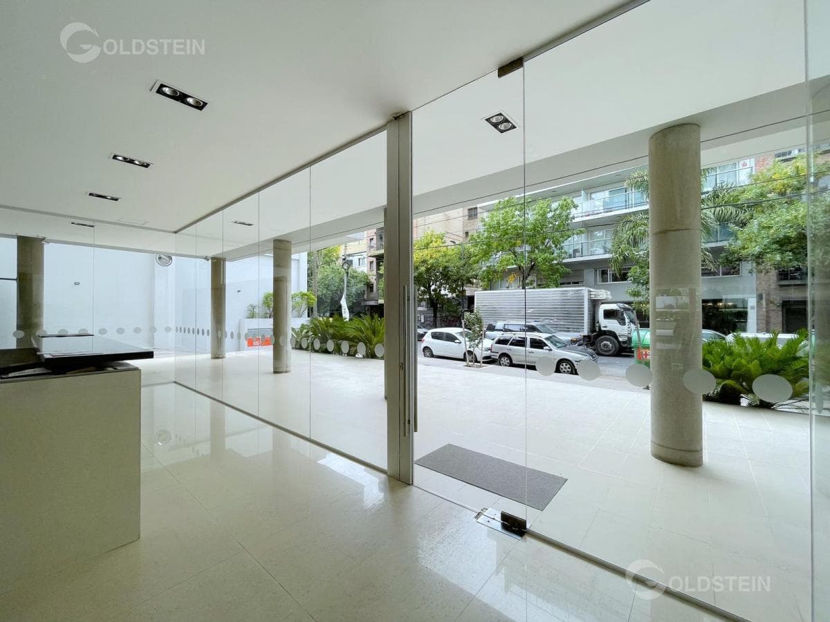 PALERMO - THREE-ROOM APARTMENT WITH GARAGE AND STORAGE ROOM