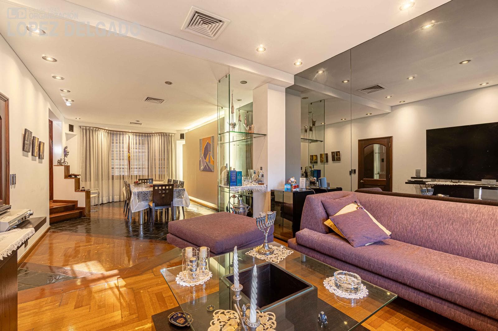 7-room house with a park and pool in Villa del Parque