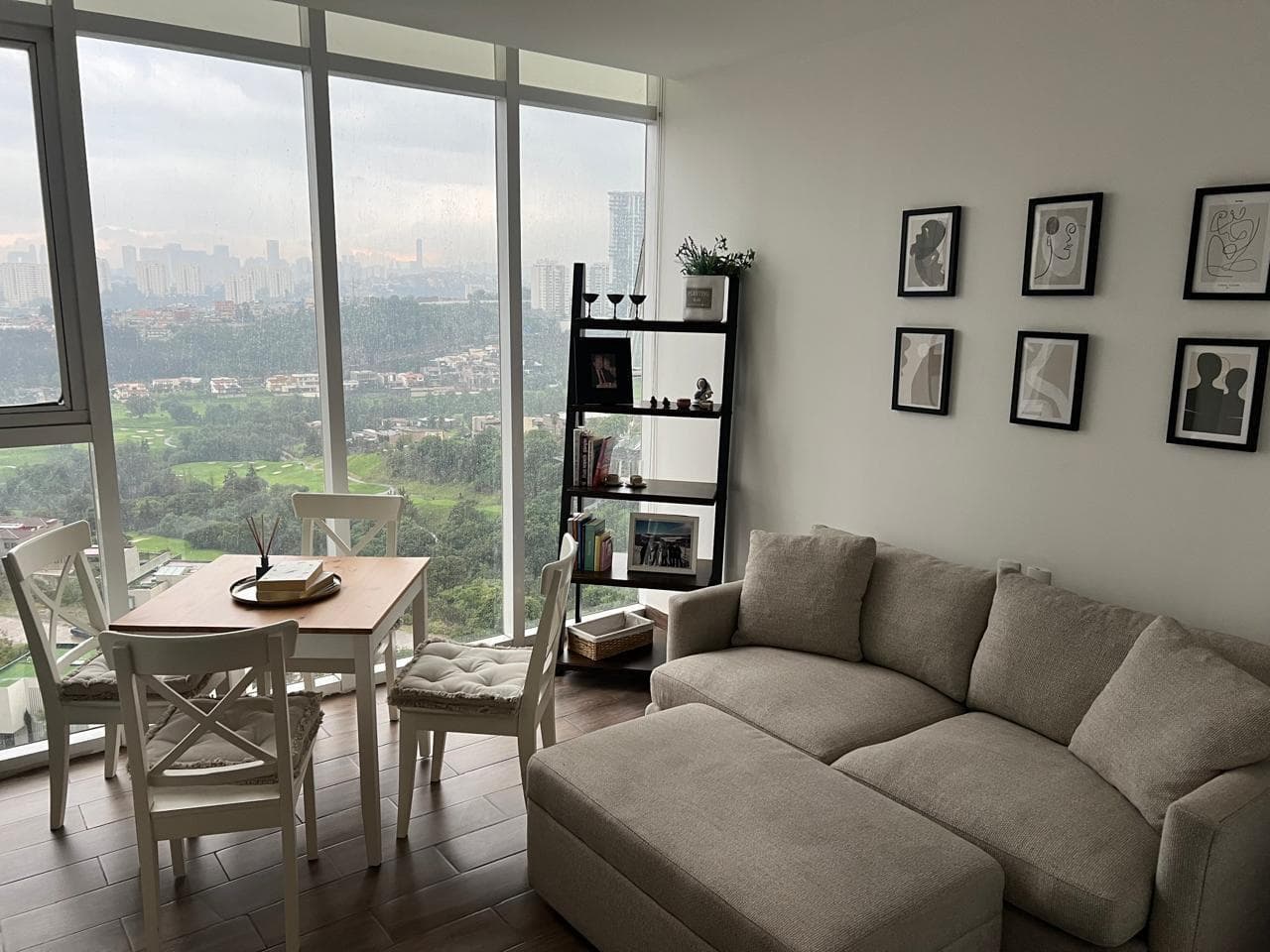 APARTMENT FOR SALE IN TOWERS BOSQUE REAL
