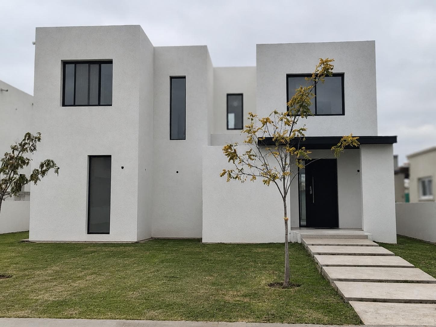 House in Santa Ana
