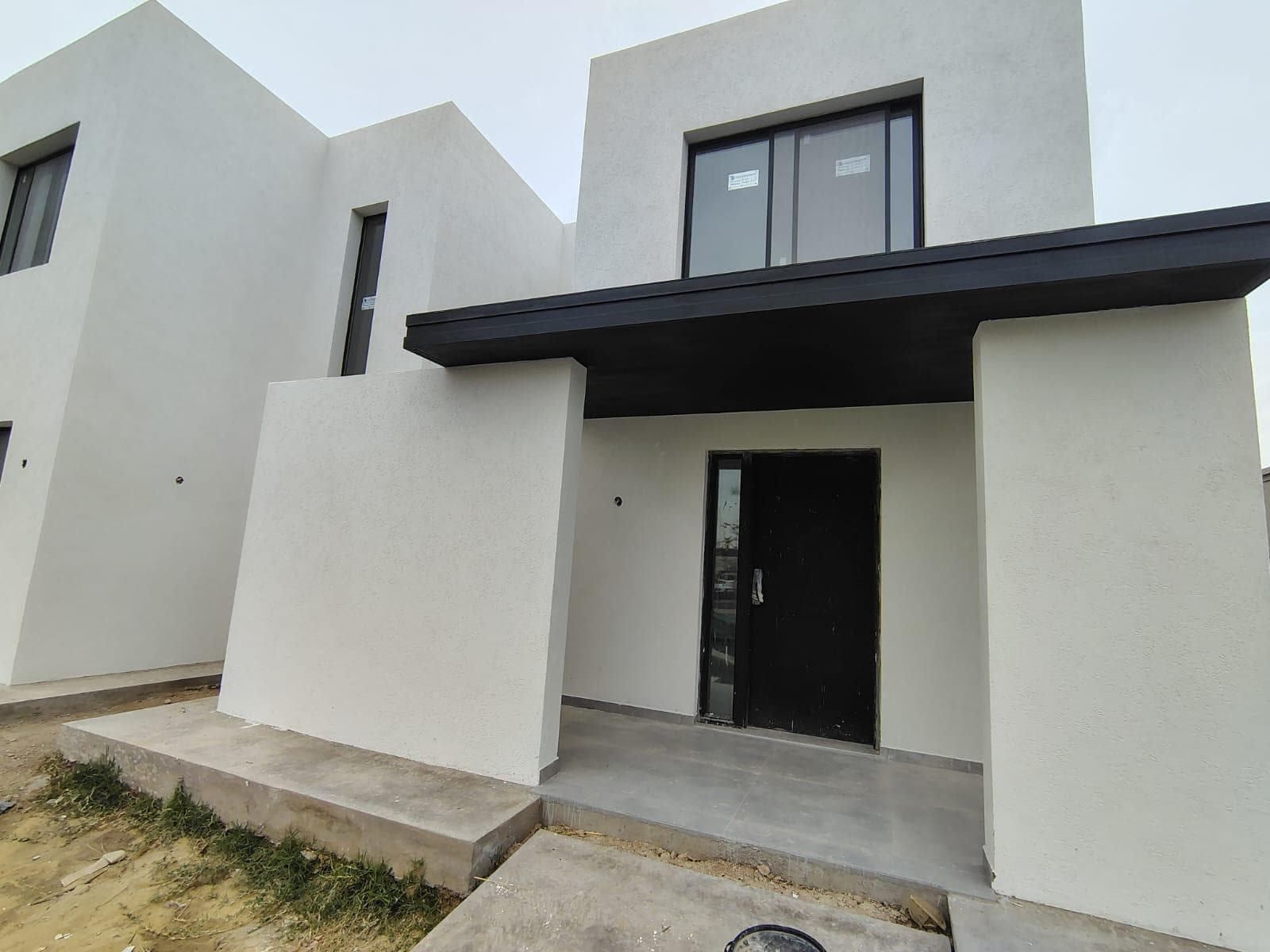 House in Santa Ana