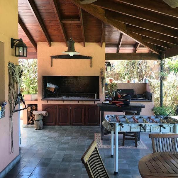 Furnished house for rent for one year. San Isidro Labrador neighborhood