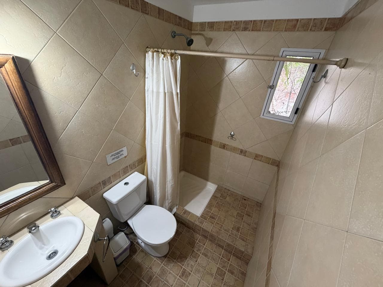 For Sale: PH Hostel in San Telmo with Terrace, No Maintenance Fees—A Great Opportunity