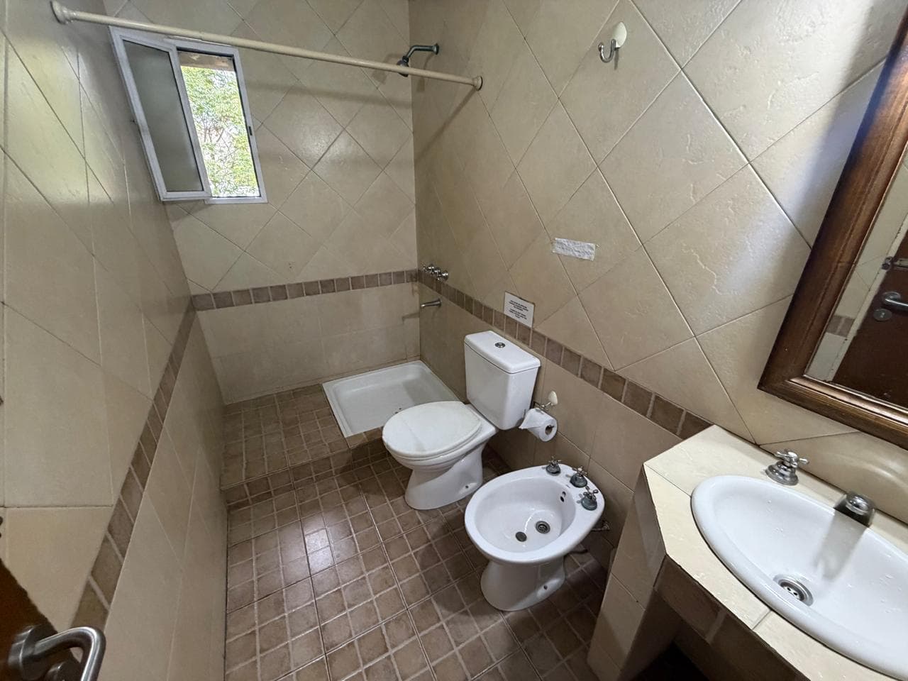 For Sale: PH Hostel in San Telmo with Terrace, No Maintenance Fees—A Great Opportunity