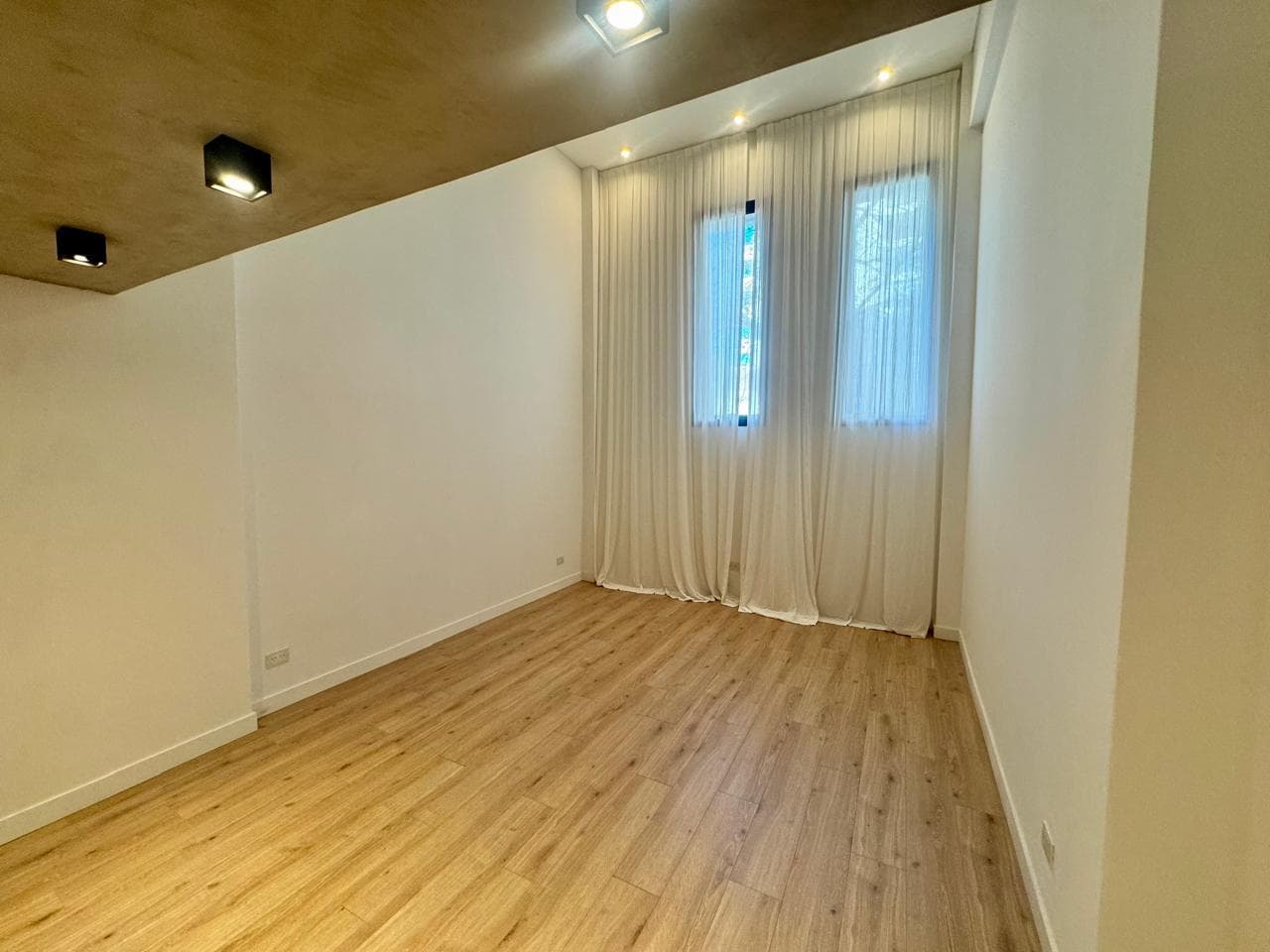 2-Room Apartment for Sale in Nuñez
