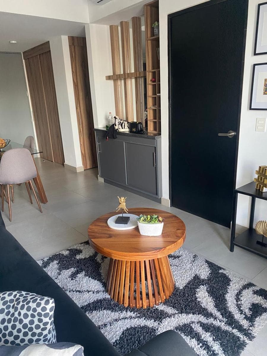 APARTMENT FOR RENT IN TORRE MITT