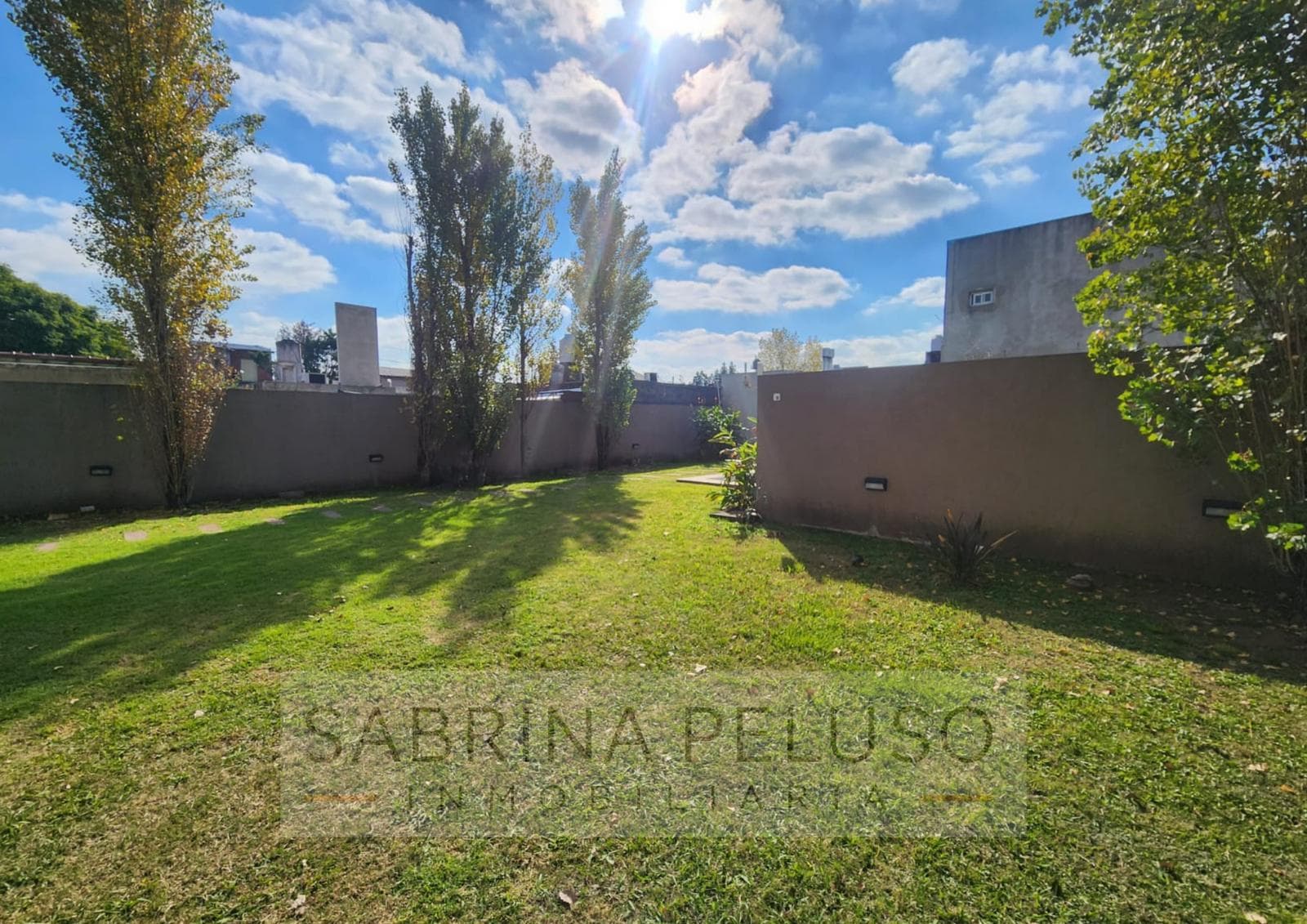 For Sale: Department in Ituzango