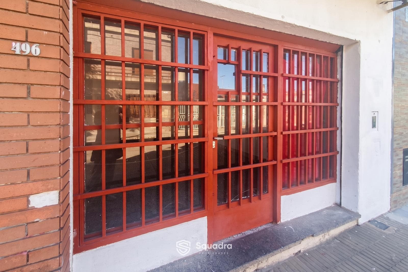 FOR RENT - Commercial Space - South Area, Rosario.