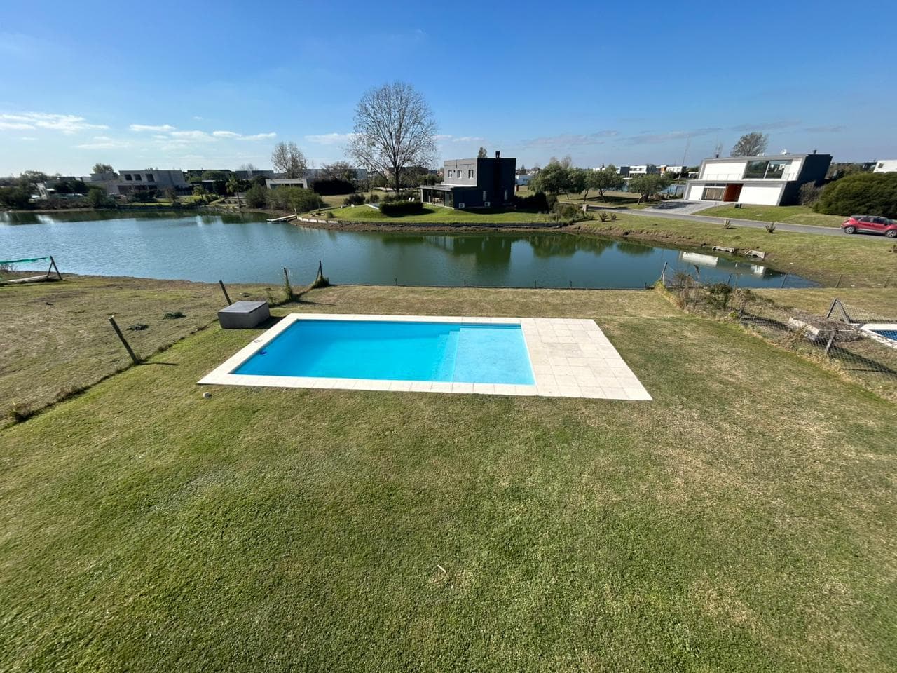House in El Canton - North of the lagoon GREAT OPPORTUNITY, NORTHEAST-FACING