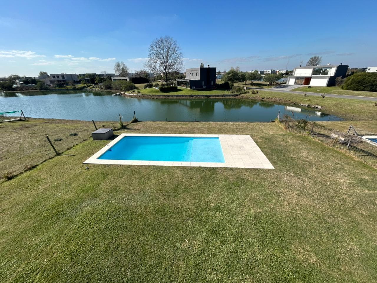 House in El Canton - North of the lagoon GREAT OPPORTUNITY, NORTHEAST-FACING