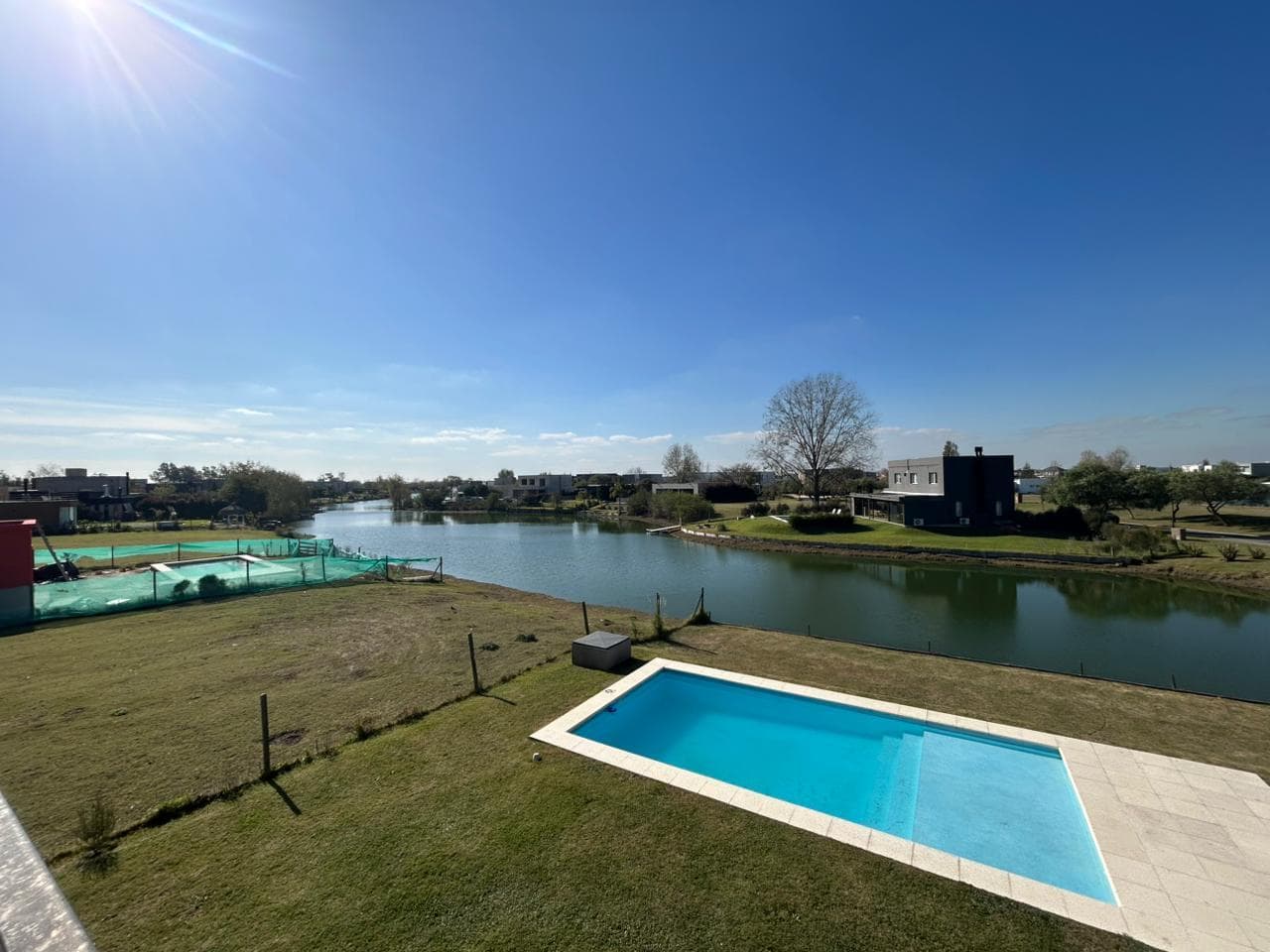 House in El Canton - North of the lagoon GREAT OPPORTUNITY, NORTHEAST-FACING