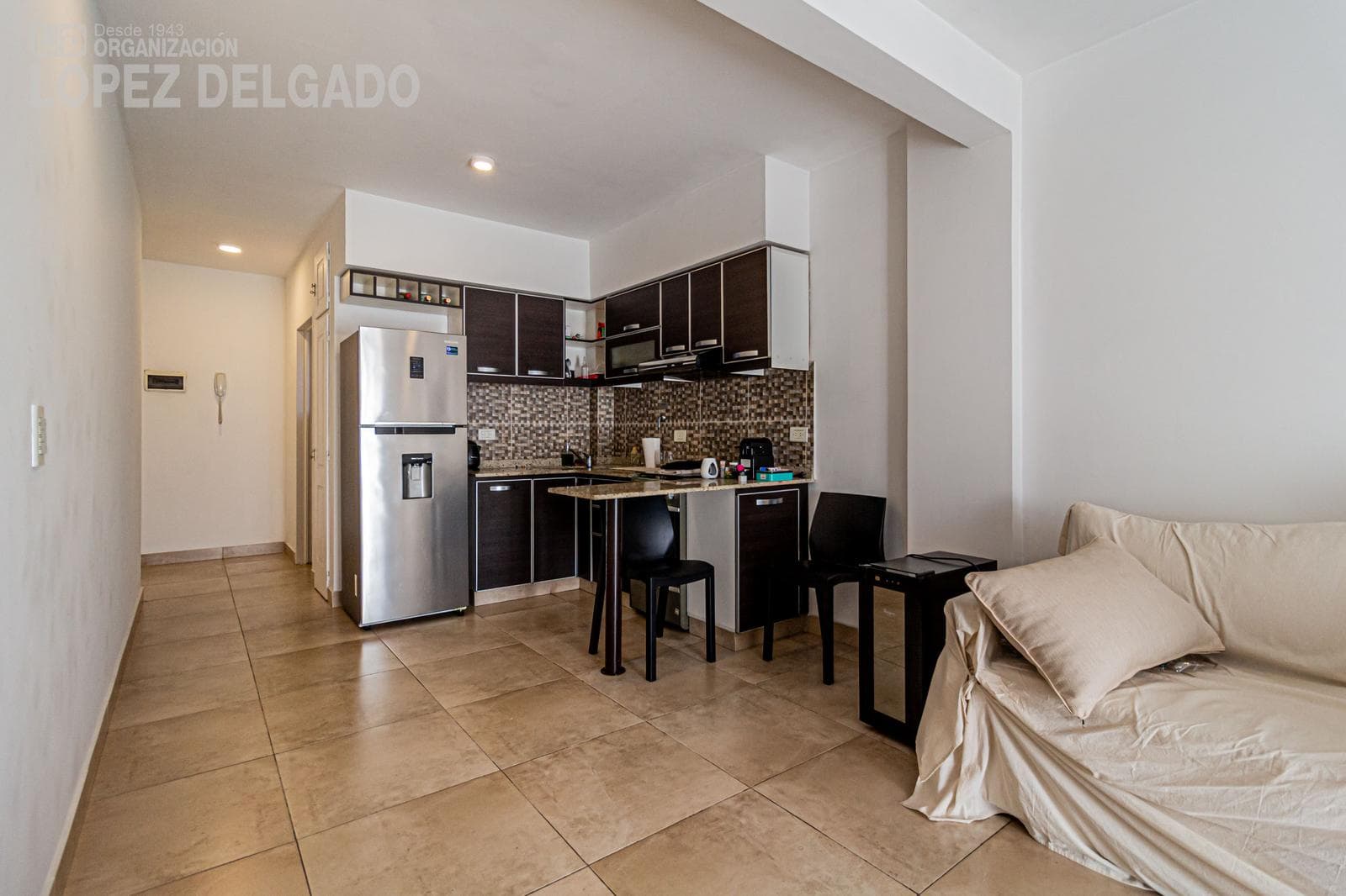 One-bedroom apartment with a balcony facing the rear of the building in Villa Gral. Mitre