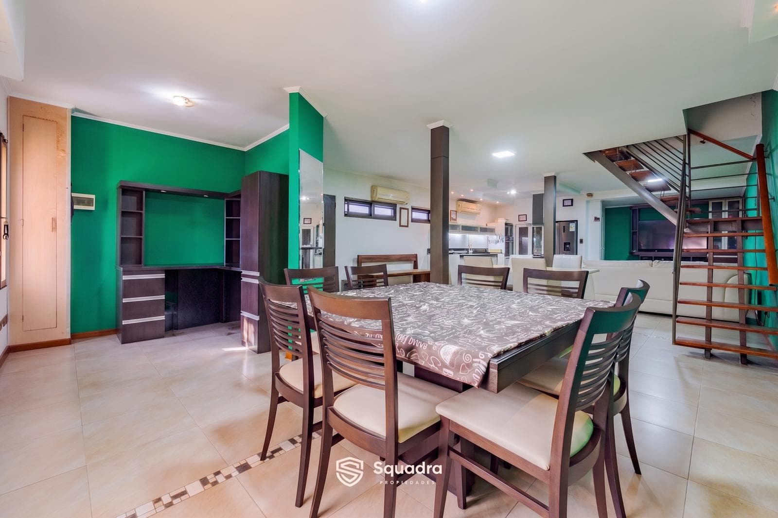 FOR SALE - 2-bedroom house with garage/storage room - Azcuénaga neighborhood, Rosario.
