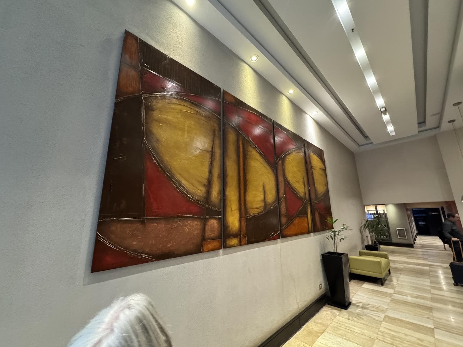 Apartment for Sale in Mendoza with Amenities and Fully Furnished