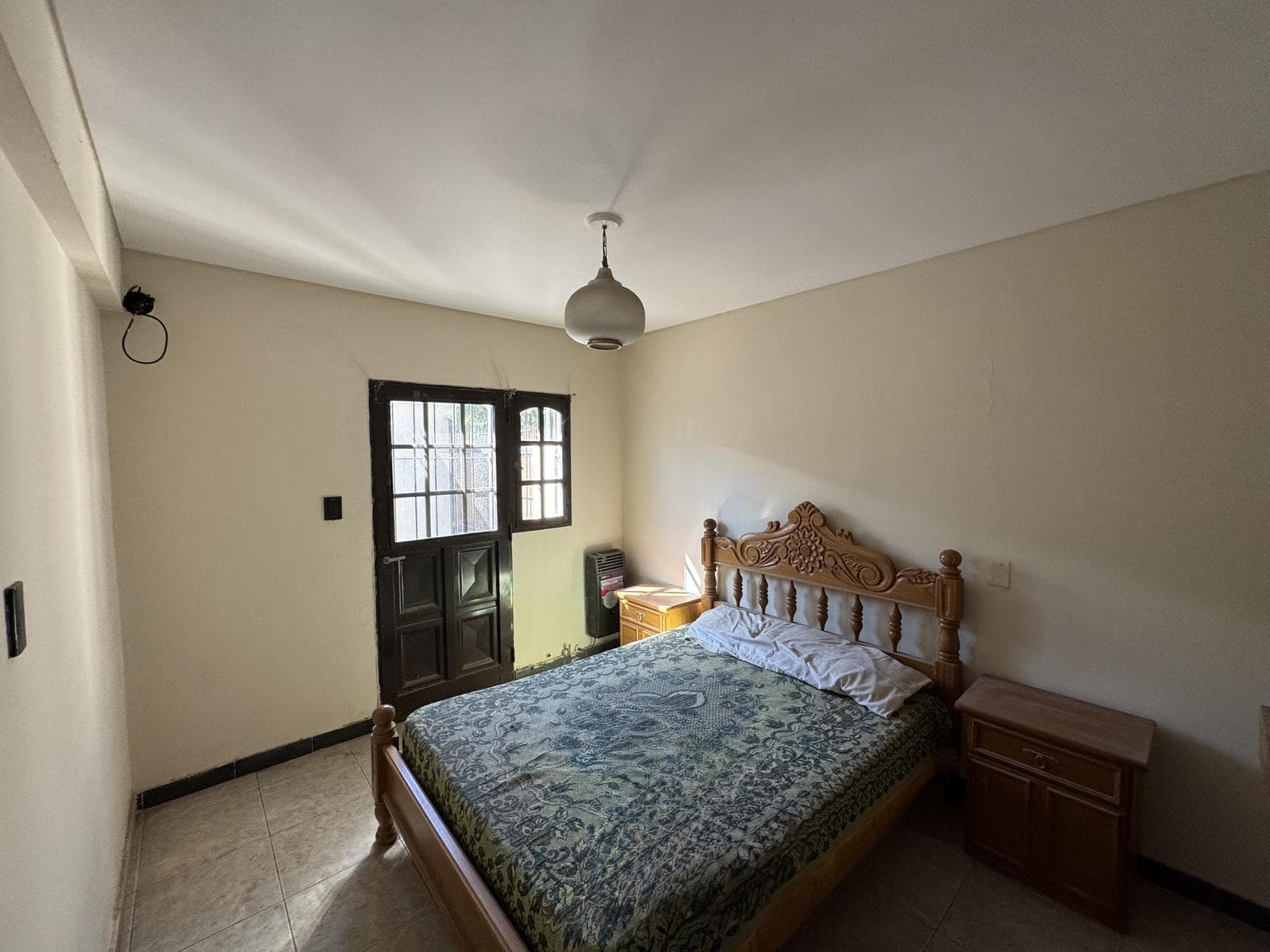 House and 2 additional apartments for sale in Las Heras