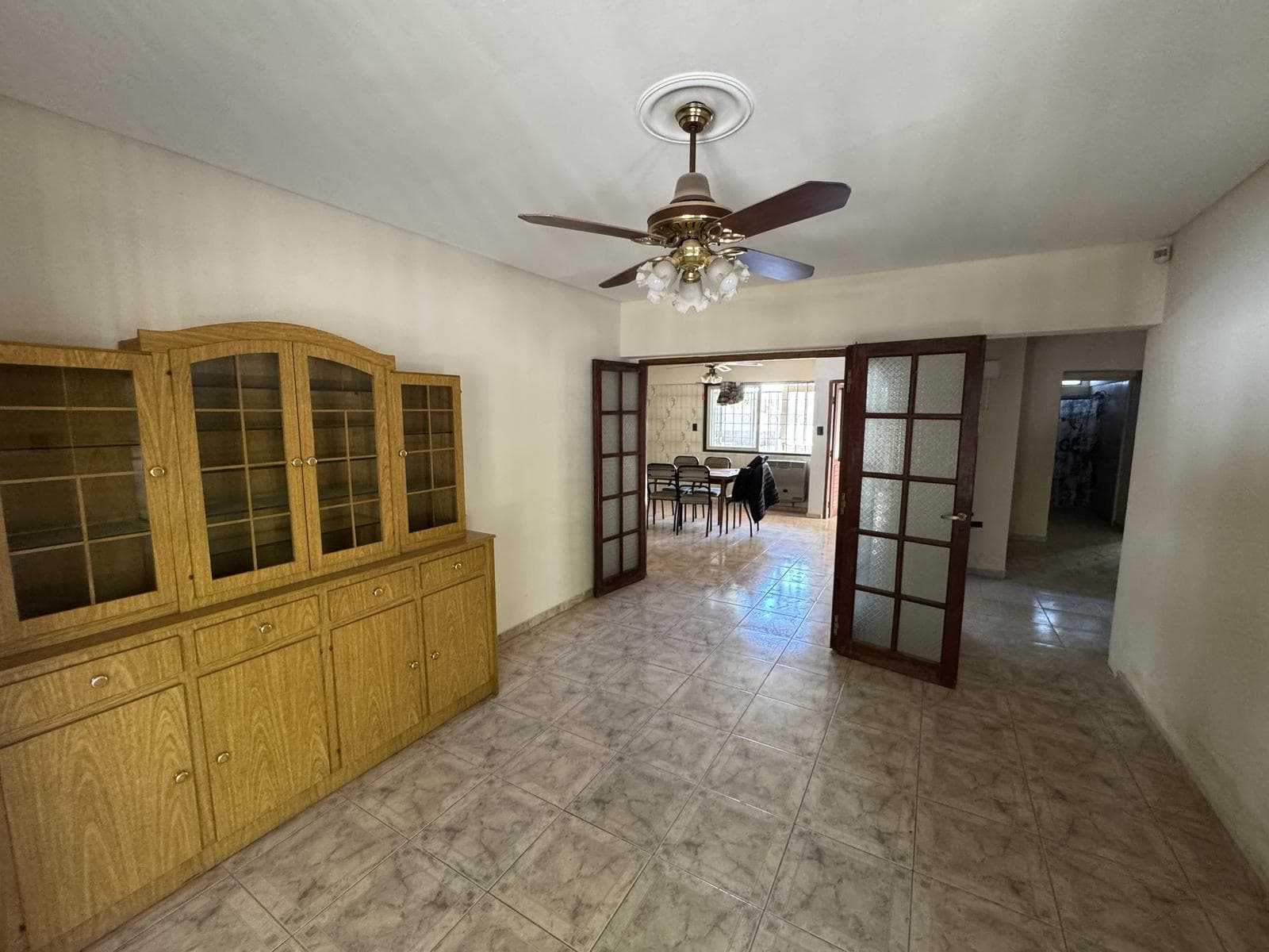 House and 2 additional apartments for sale in Las Heras