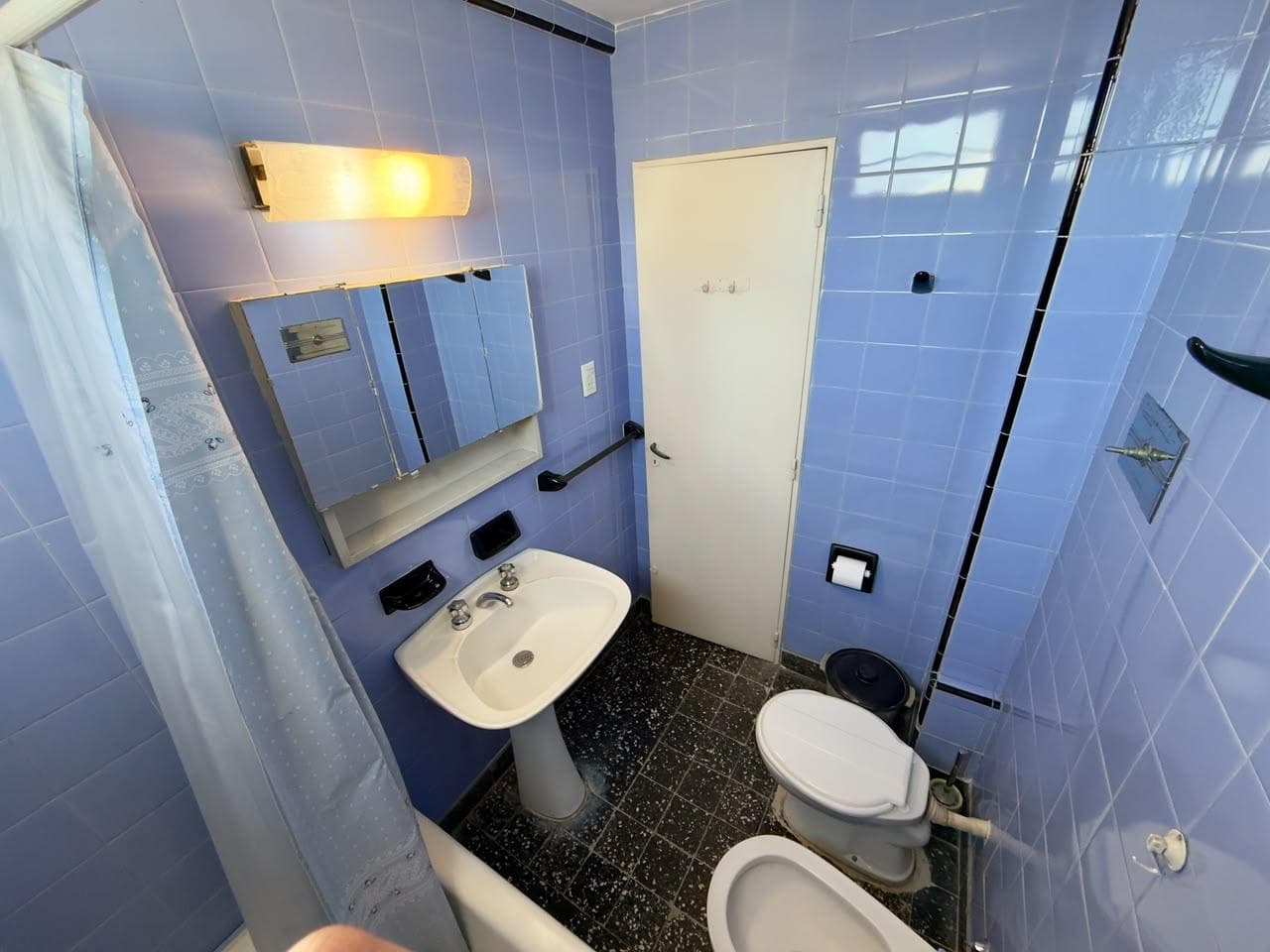 3-room apartment for sale with a balcony in Villa Mitre, Caba