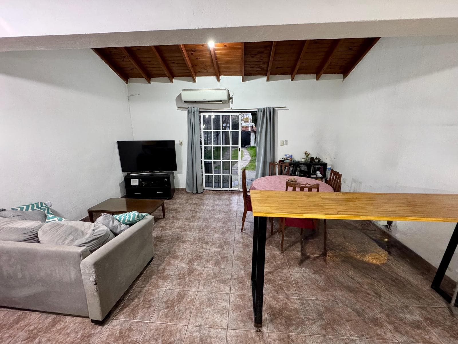 House in Luis Guillon