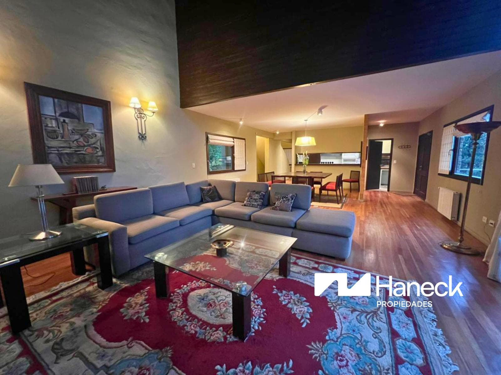 House for Sale in Arelauquen: 4 Bedrooms, San Carlos de Bariloche