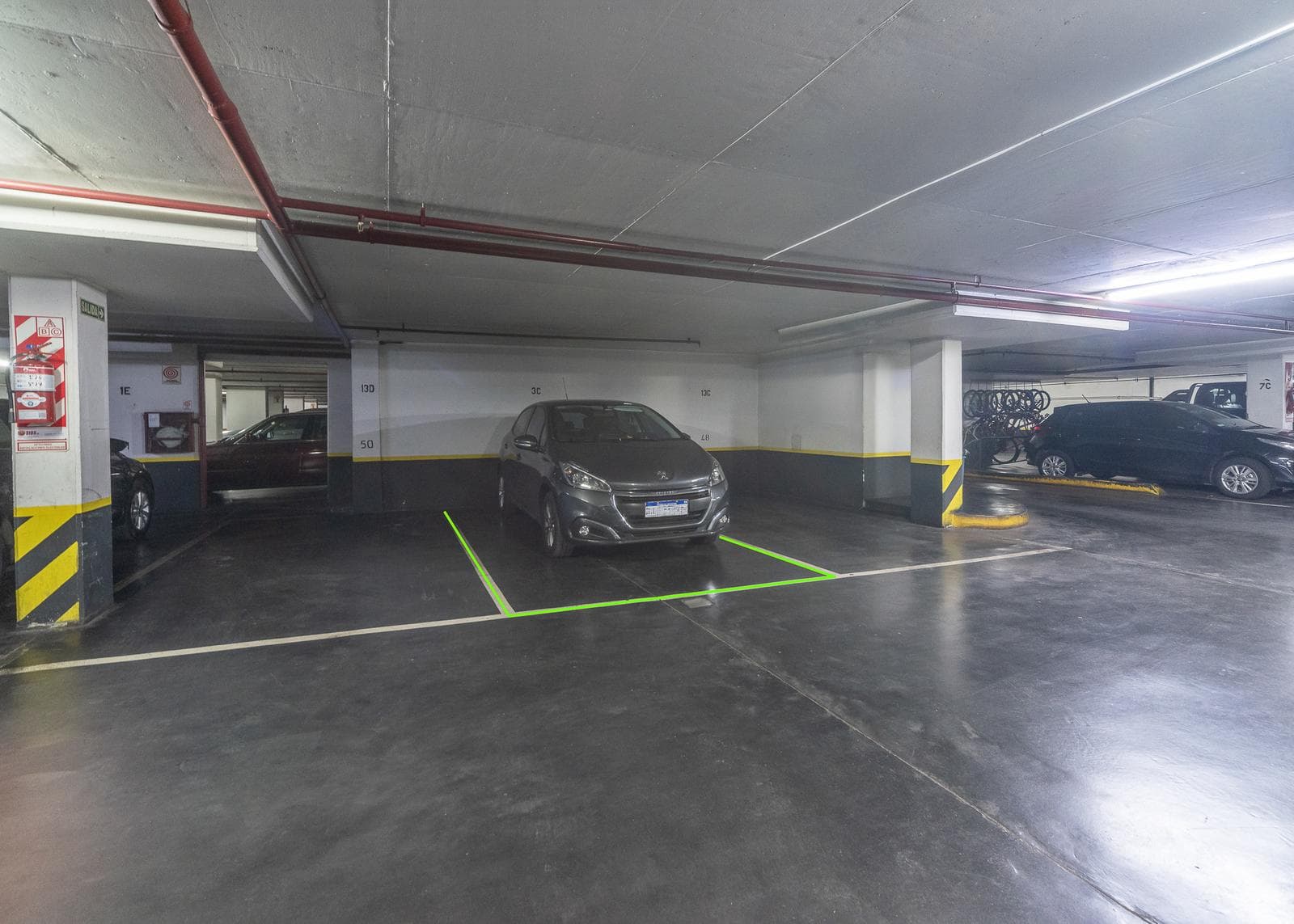 3-Bedroom Apartment for Sale in Palermo with Parking Space