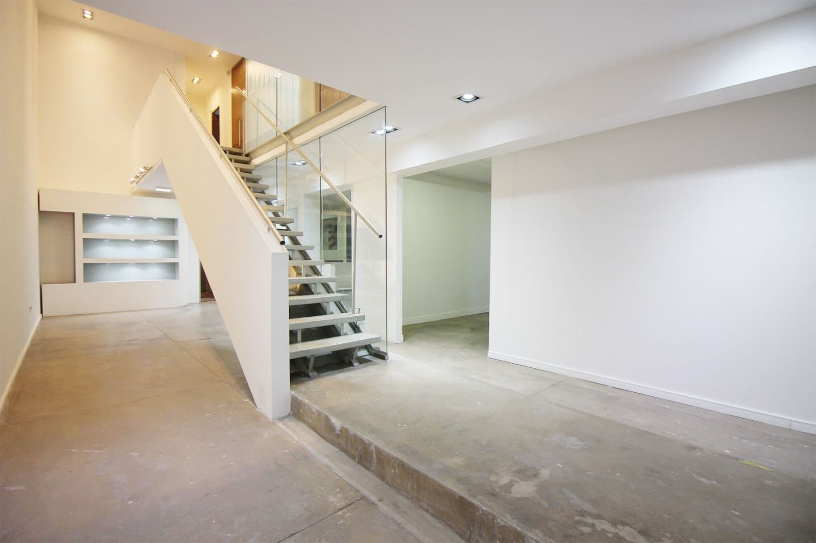 Warehouse for Rent in Monte Castro