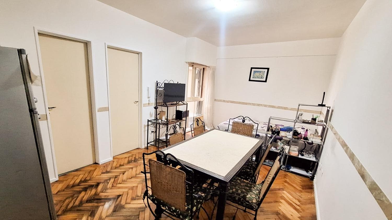 Studio Apartment for Sale in San Nicolás—Ideal for Rental Investment