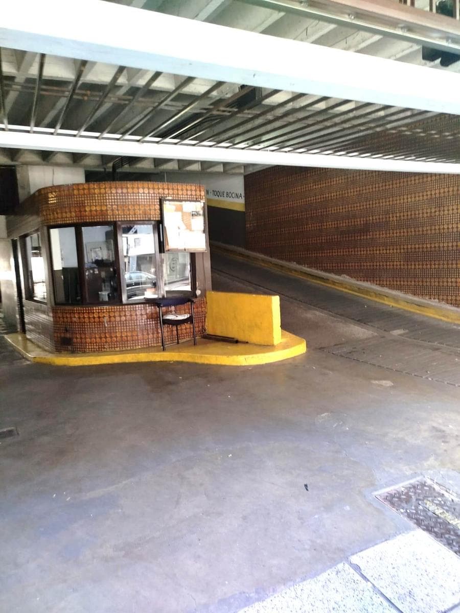 Excellent garage in Paermo