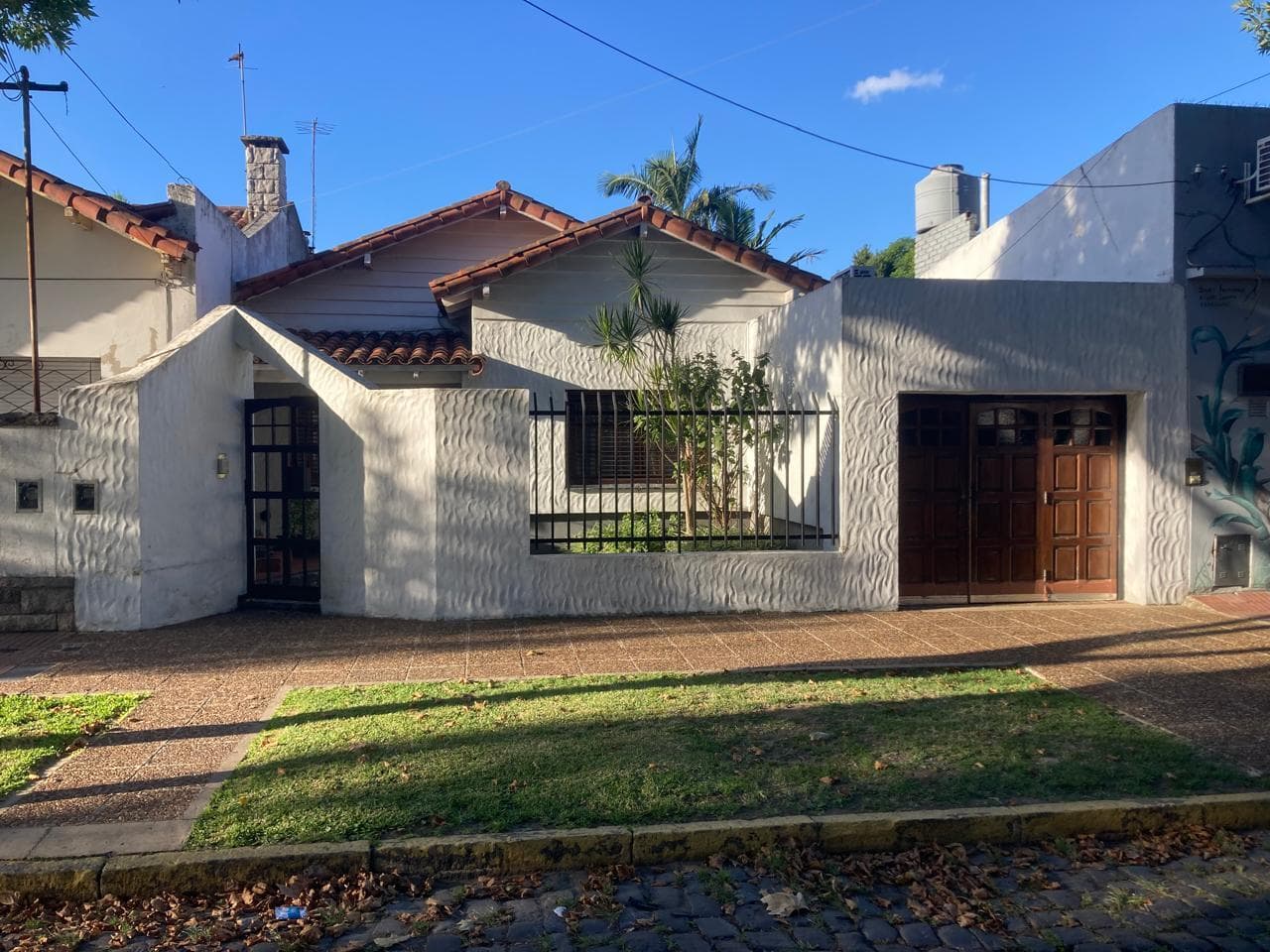 Casa en Banfield Este