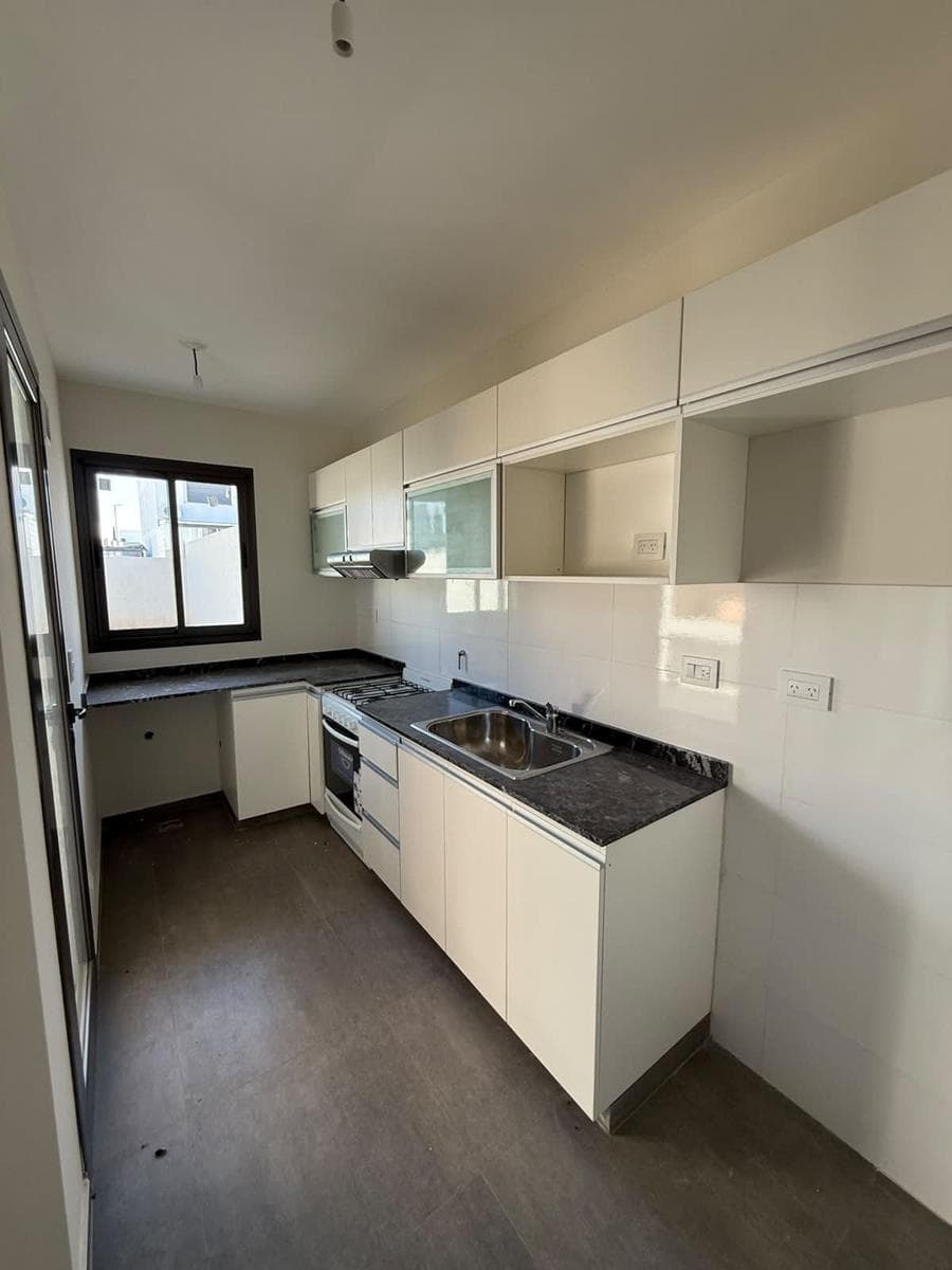 3-Bedroom Duplex for Rent, La Calandria