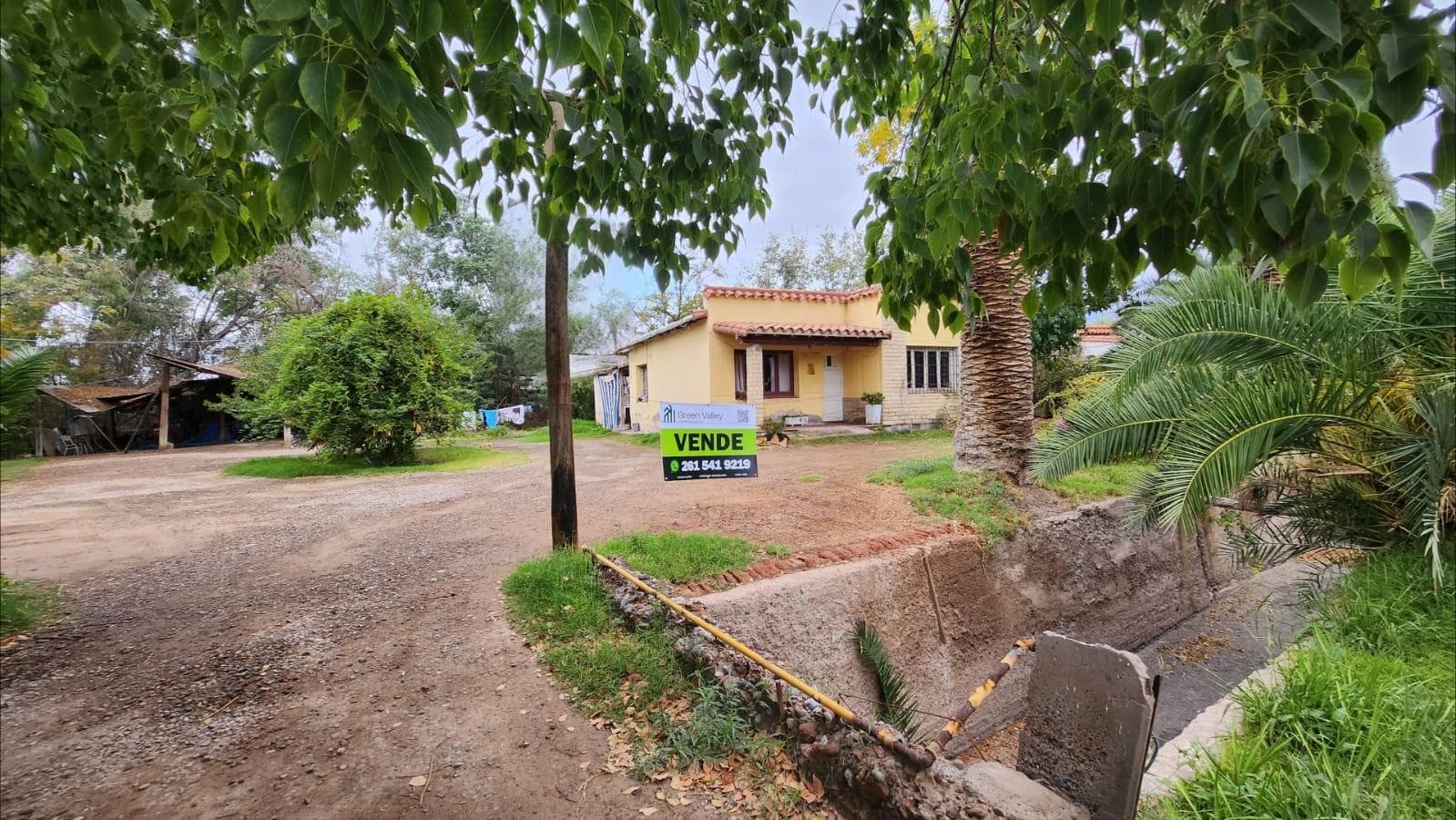Land and House in Colonia Segovia