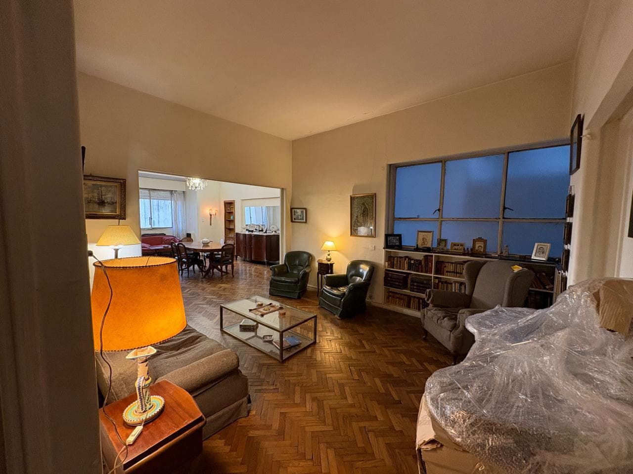 6-Room Apartment for Sale - Recoleta