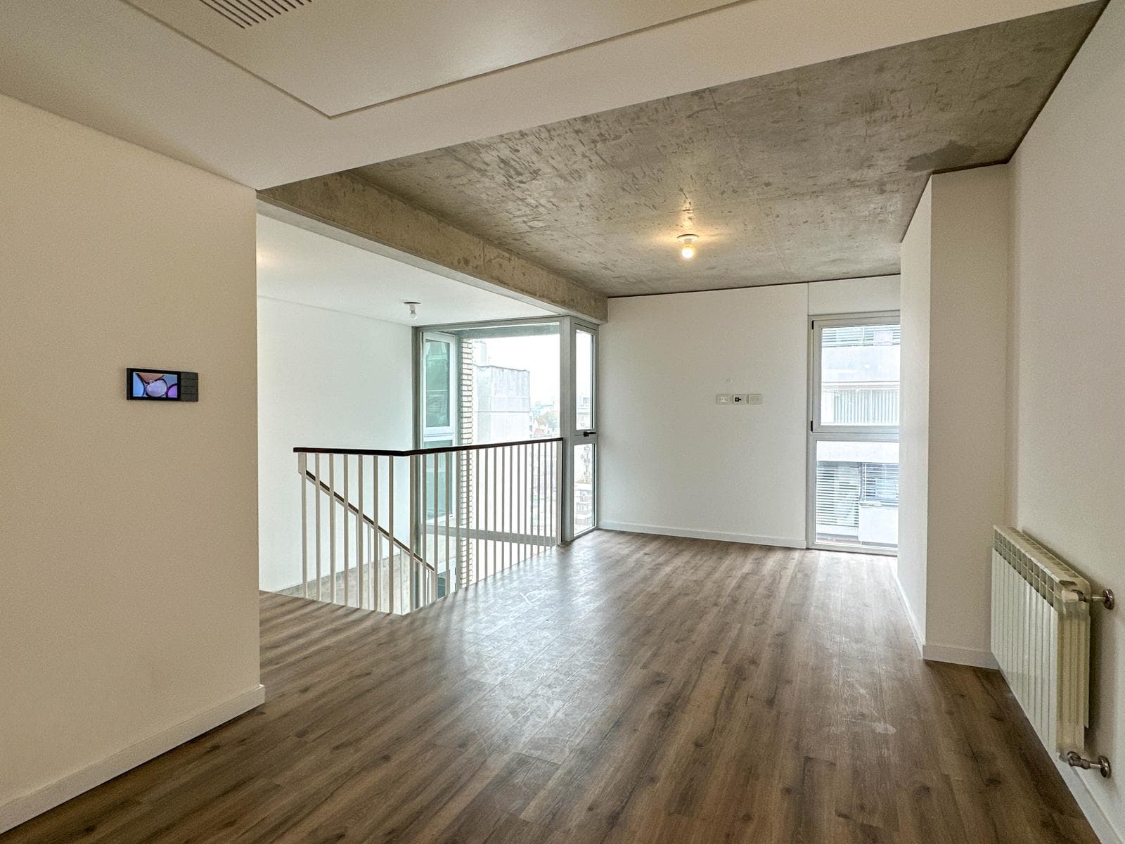 4-Bedroom Duplex for Sale with an Exclusive, Super-Premium Terrace