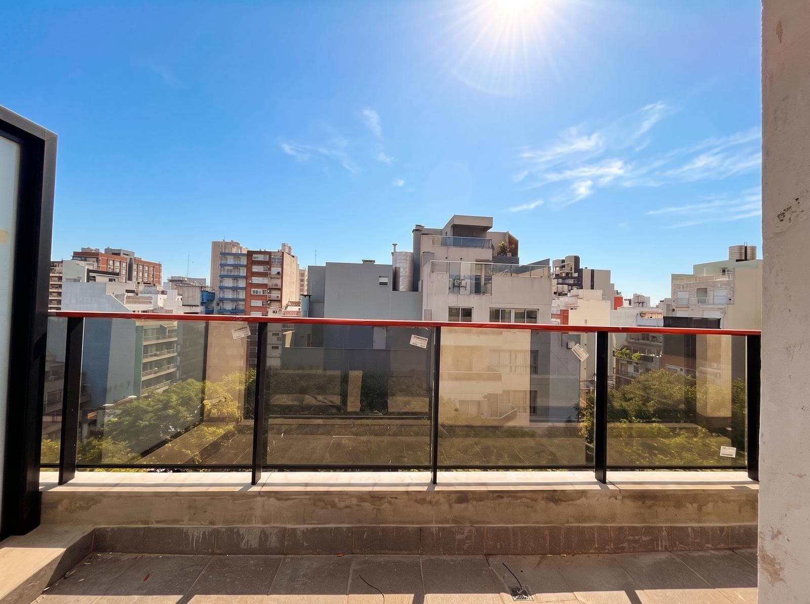 Two-room apartment with an en suite bedroom, a full-length balcony, and a half-bath